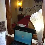 Hotel Viennese Roma